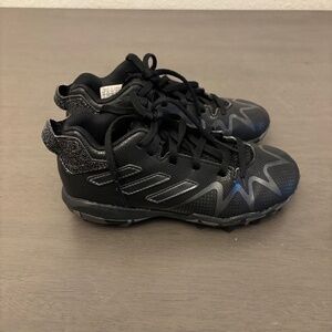 Boys Black Cleats Size 1